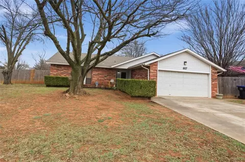817 Boot Hill Ln, Noble, OK 73068