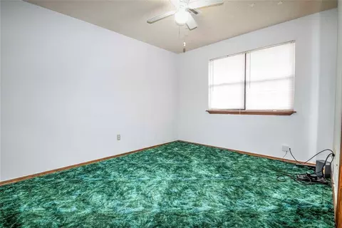 Bedroom - 352529 E 850 Rd, Stroud, OK 74079 photo 7 of 8