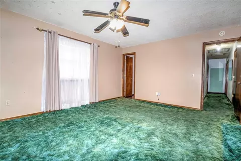 Bedroom - 352529 E 850 Rd, Stroud, OK 74079 photo 1 of 8