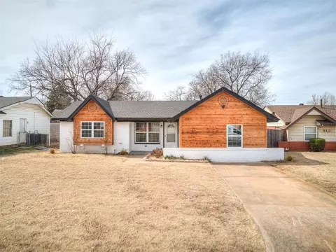 1001 Shalimar Dr, Del City, OK 73115