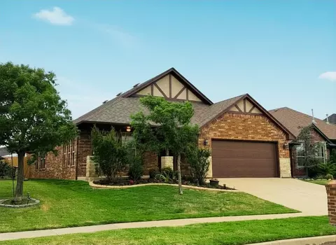 18224 Bridlington Dr, Edmond, OK 73012