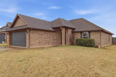 8705 SW 36th St, Oklahoma City, OK 73179