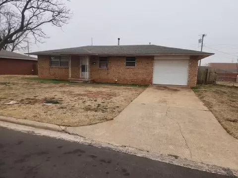 822 E Kee St, Weatherford, OK 73096