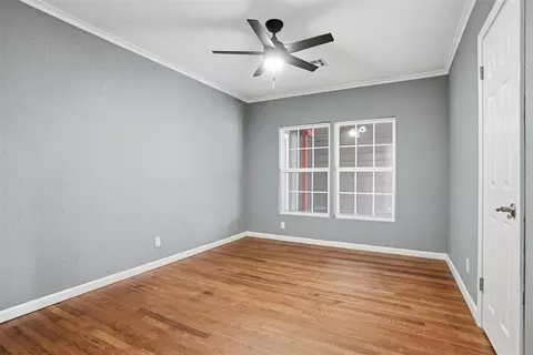 Bedroom - 1020 N Lee St, Altus, OK 73521 photo 3 of 4