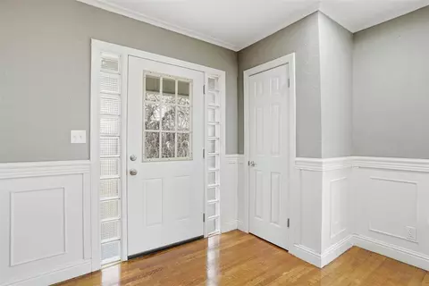 Entry Way - 1020 N Lee St, Altus, OK 73521 photo 1 of 3