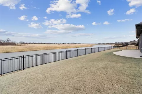 View/Area - 2201 Lago Dr, Moore, OK 73160 photo 1 of 1