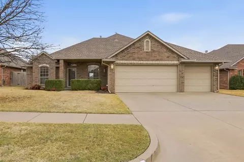 8913 NW 113th St, Oklahoma City, OK 73162