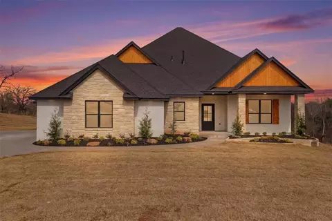 3124 Road Runner Ct, Guthrie, OK 73044