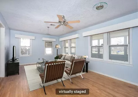 Living - 512 W Daws St, Norman, OK 73069 photo 4 of 5