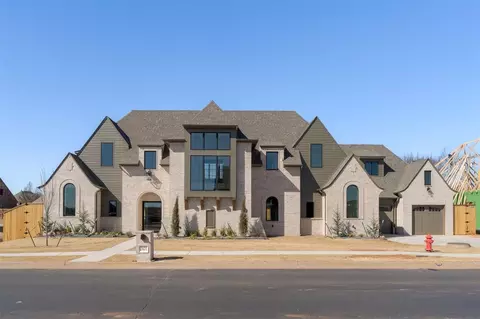 2621 Kingdom Ln, Yukon, OK 73099