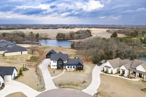 12906 Waterside Way, Shawnee, OK 74804