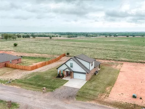 3530 Manning Farms Blvd, El Reno, OK 73036