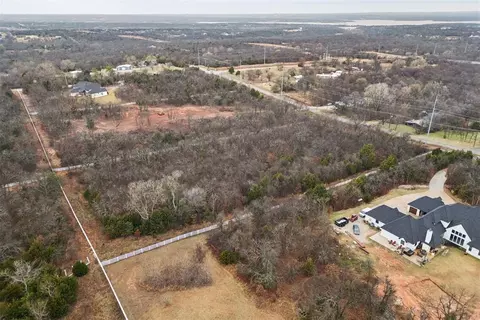 10128 E Memorial Rd, Edmond, OK 73007 photo 6