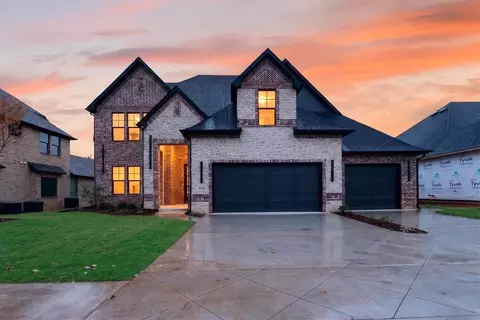 10033 SW 27th St, Yukon, OK 73099