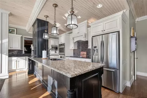 Kitchen - 3620 W Beech Ave, Duncan, OK 73533 photo 1 of 5