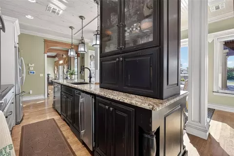Kitchen - 3620 W Beech Ave, Duncan, OK 73533 photo 2 of 5