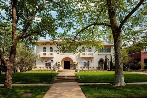 319 NW 18th St, Oklahoma City, OK 73103