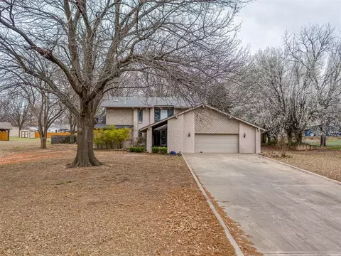 1022 Timberlake Dr, Purcell, OK 73080