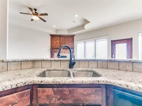 1124 Antler Rdg, Tuttle, OK 73089 photo 21