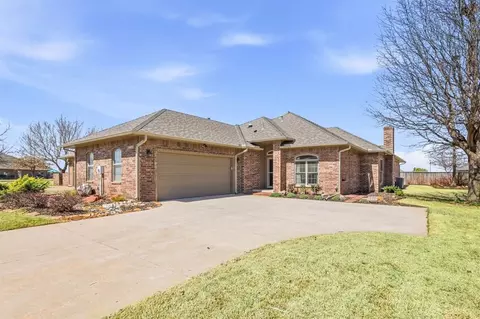1909 NW 161st St, Edmond, OK 73013