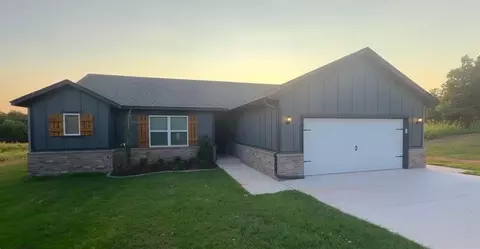 384 Cumberland Dr, Guthrie, OK 73044