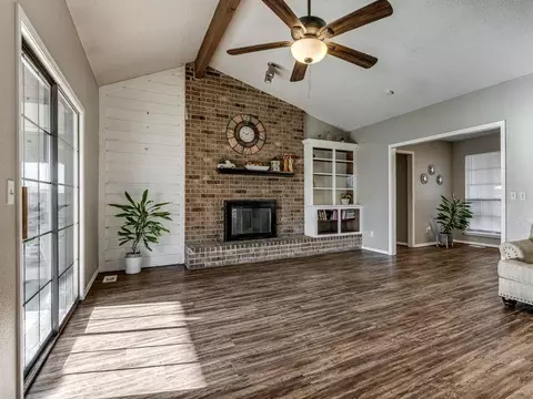 8816 Dena Ln, Oklahoma City, OK 73132