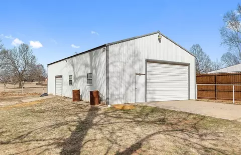 2268 Tecumseh Dr, Tuttle, OK 73089 photo 25
