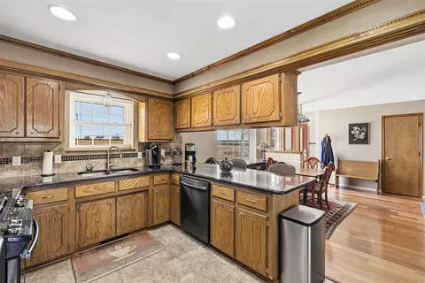 2268 Tecumseh Dr, Tuttle, OK 73089 photo 10
