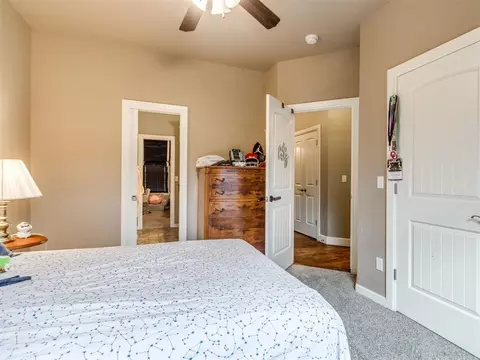 Bedroom - 1918 Ithaca Dr, Norman, OK 73071 photo 4 of 10