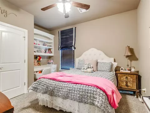 Bedroom - 1918 Ithaca Dr, Norman, OK 73071 photo 7 of 10