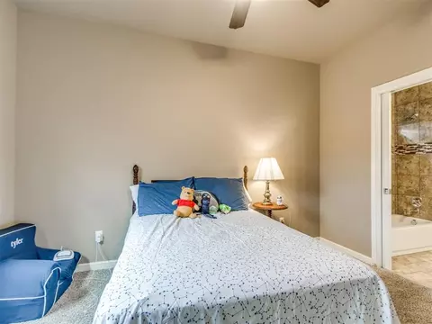 Bedroom - 1918 Ithaca Dr, Norman, OK 73071 photo 3 of 10