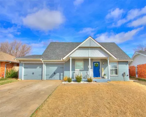 785 NW 16th St, Moore, OK 73160