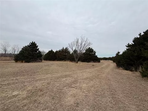 6101 W Camp Dr, Guthrie, OK 73044