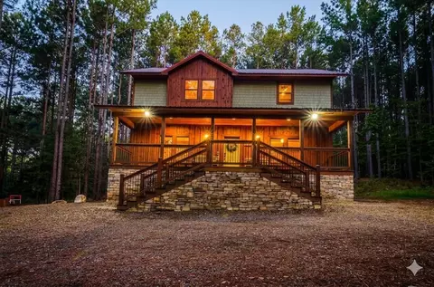 13 Whispering Pines Rd, Broken Bow, OK 74728
