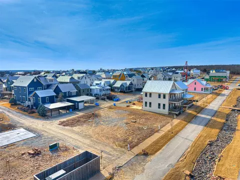 47 Church St, Carlton Landing, OK 74432