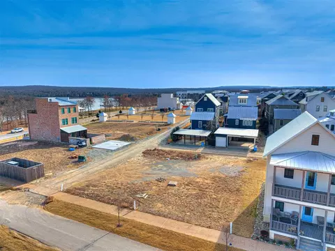 49 Church St, Carlton Landing, OK 74432