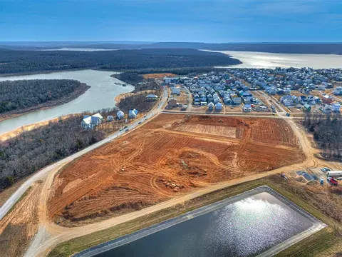 46 Church St, Carlton Landing, OK 74432