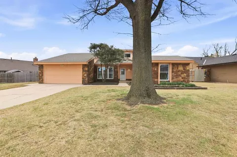 7206 Skylark Ct, Oklahoma City, OK 73162