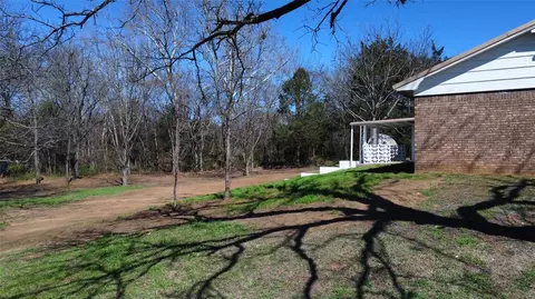 Exterior - 36805 E Highway 99a Rd, Okemah, OK 74859 photo 10 of 14