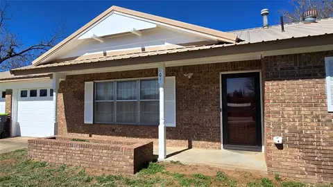 Exterior - 36805 E Highway 99a Rd, Okemah, OK 74859 photo 3 of 14