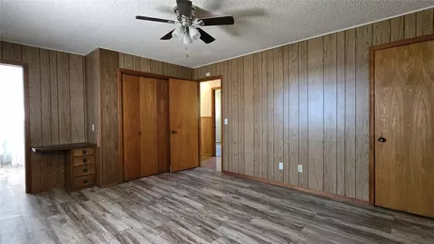Bedroom - 36805 E Highway 99a Rd, Okemah, OK 74859 photo 1 of 5