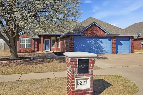 8221 NW 84th St, Oklahoma City, OK 73132