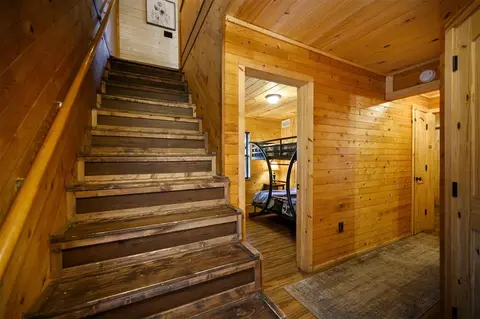 Entry Way - 143 Split Shot Cir, Broken Bow, OK 74728 photo 2 of 2