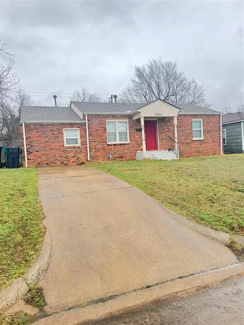 3205 NE 15th St, Oklahoma City, OK 73117