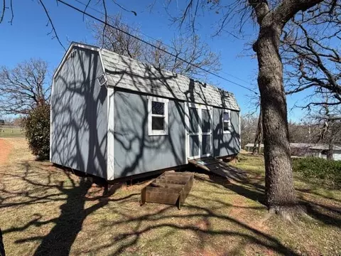 Other - 1027 E 1st St, Chandler, OK 74834 photo 3 of 7