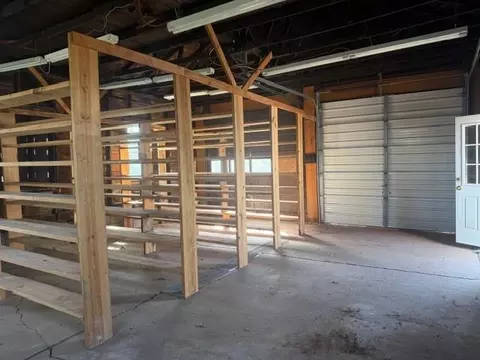 Other - 1027 E 1st St, Chandler, OK 74834 photo 4 of 7