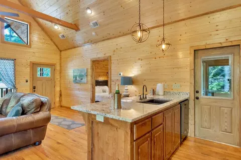 Kitchen - 145 Blue Maple Trl, Broken Bow, OK 74728 photo 4 of 7