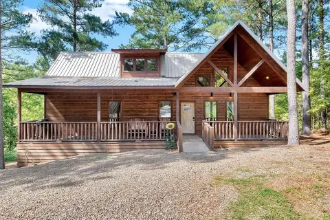 145 Blue Maple Trl, Broken Bow, OK 74728