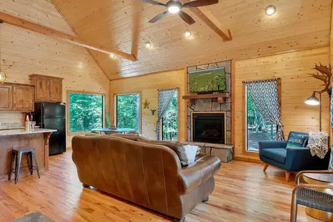 Living - 145 Blue Maple Trl, Broken Bow, OK 74728 photo 1 of 5