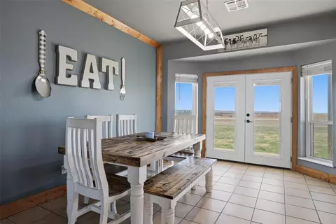 Dining - 1763 County Road 1260, Tuttle, OK 73089 photo 1 of 1